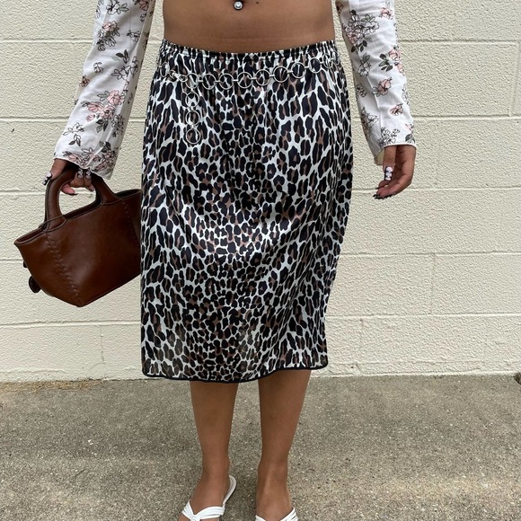 Vintage y2k Silver Circle Metal Chain Link Adjustable Belt - Picture 4 of 8